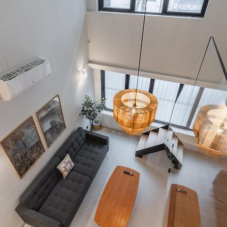 Laurel-Mintystay Apartments マドリード エクステリア 写真