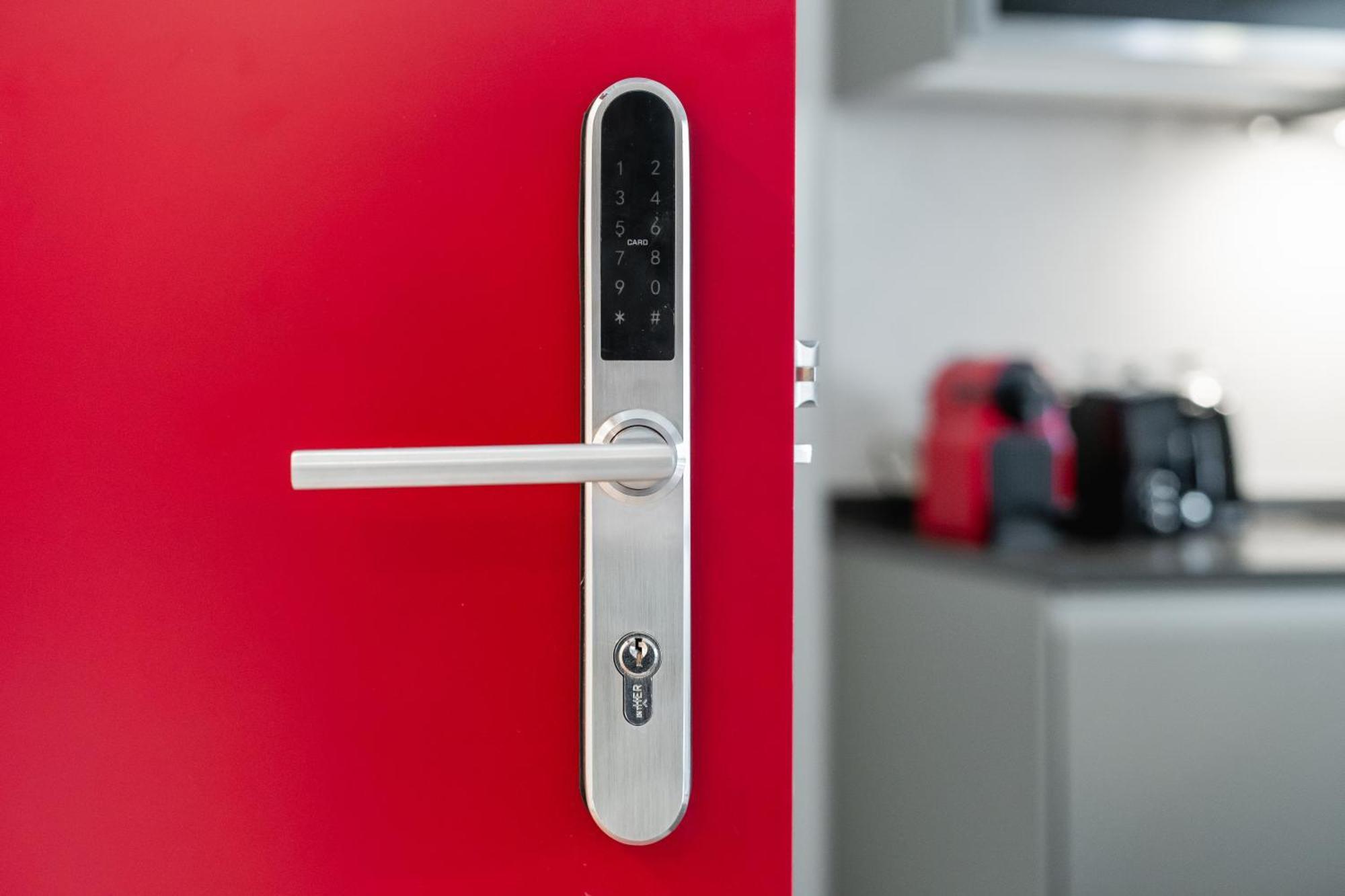 Laurel-Mintystay Apartments マドリード エクステリア 写真