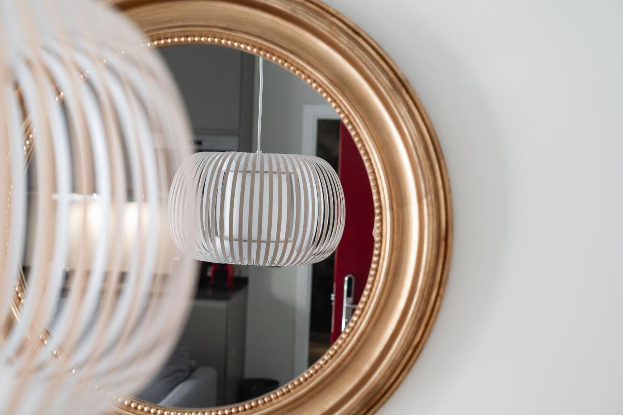 Laurel-Mintystay Apartments マドリード エクステリア 写真