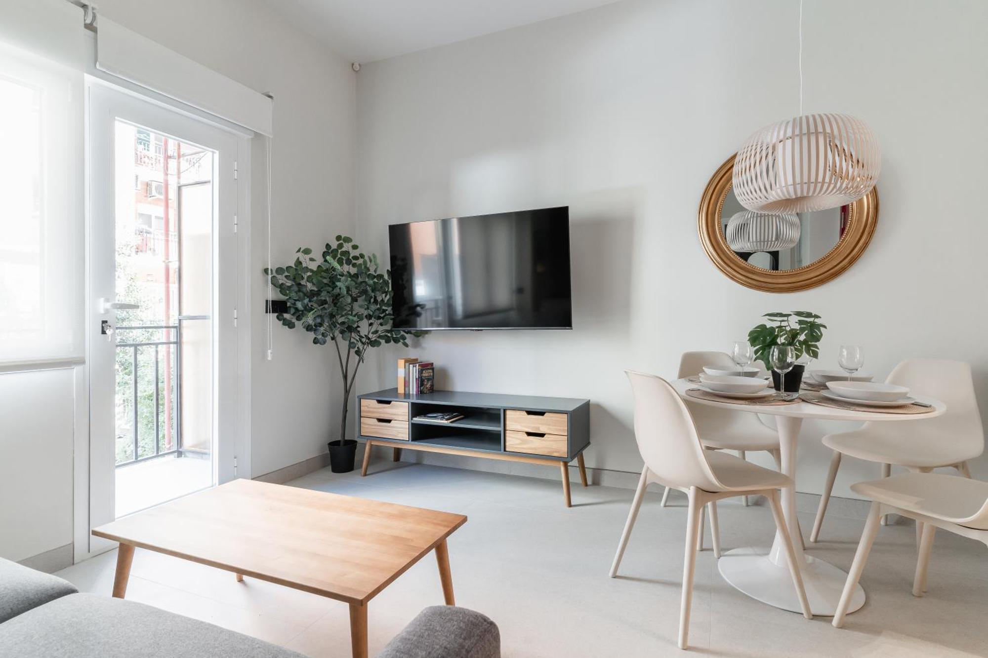 Laurel-Mintystay Apartments マドリード エクステリア 写真
