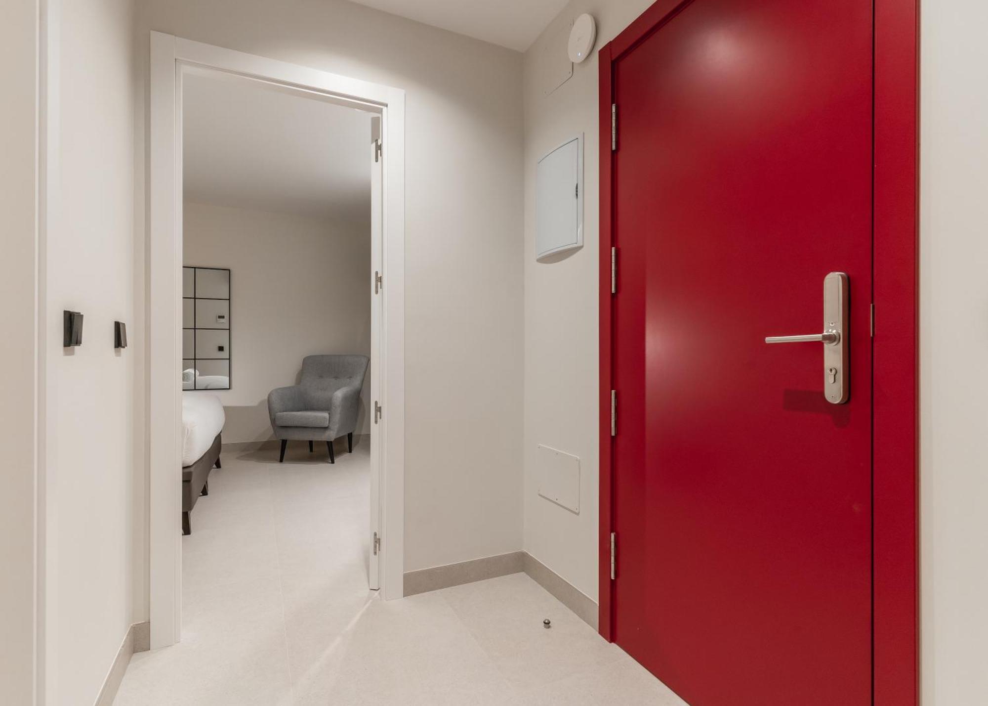 Laurel-Mintystay Apartments マドリード エクステリア 写真
