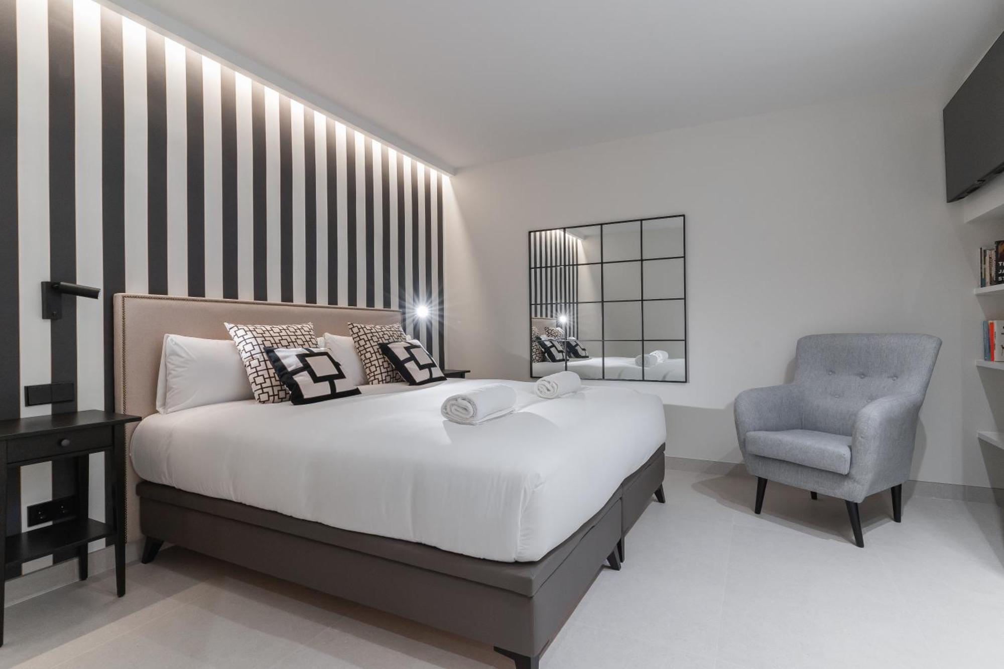 Laurel-Mintystay Apartments マドリード エクステリア 写真
