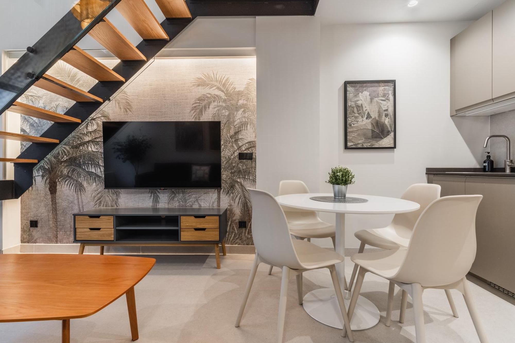 Laurel-Mintystay Apartments マドリード エクステリア 写真