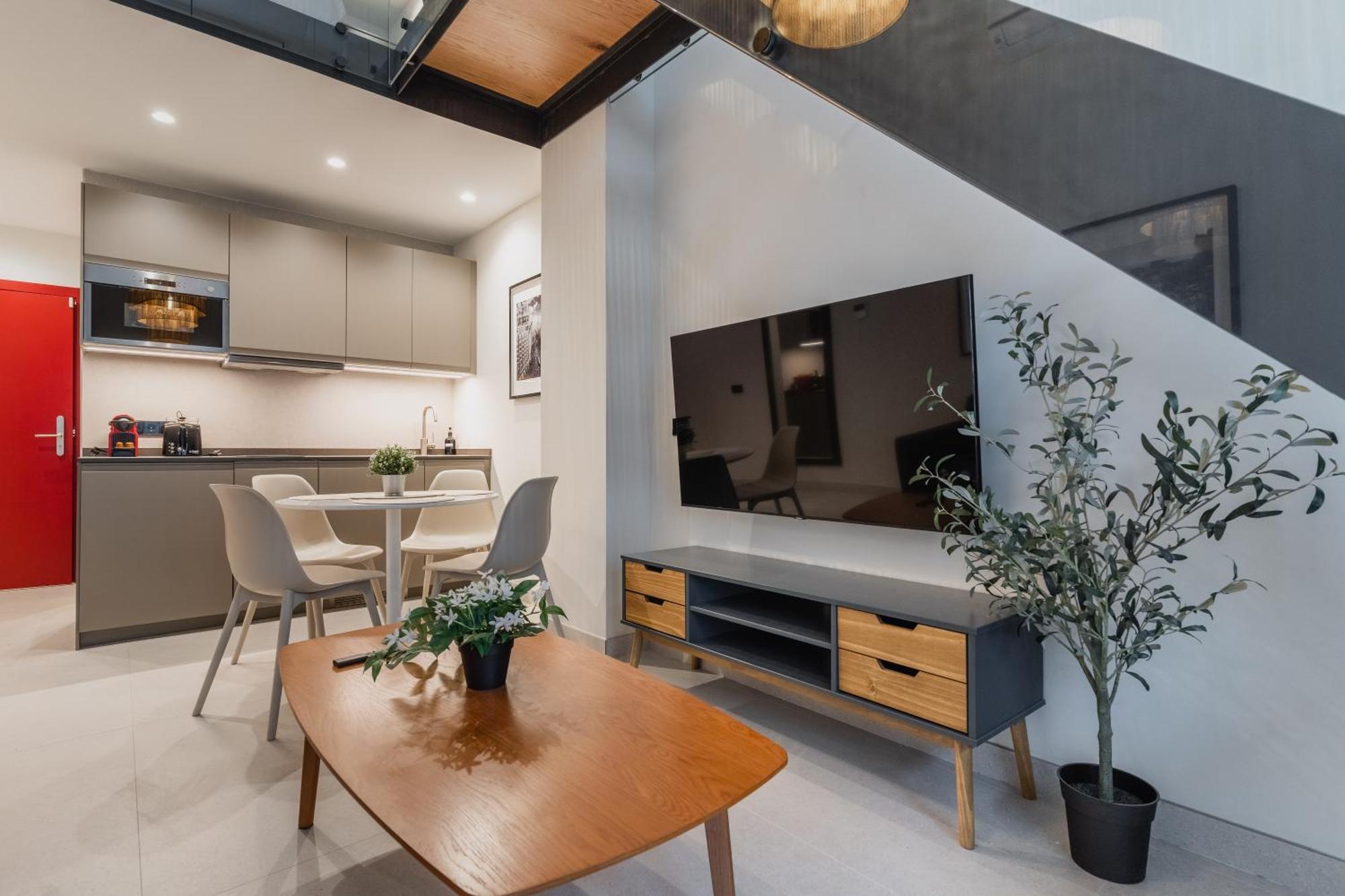 Laurel-Mintystay Apartments マドリード エクステリア 写真